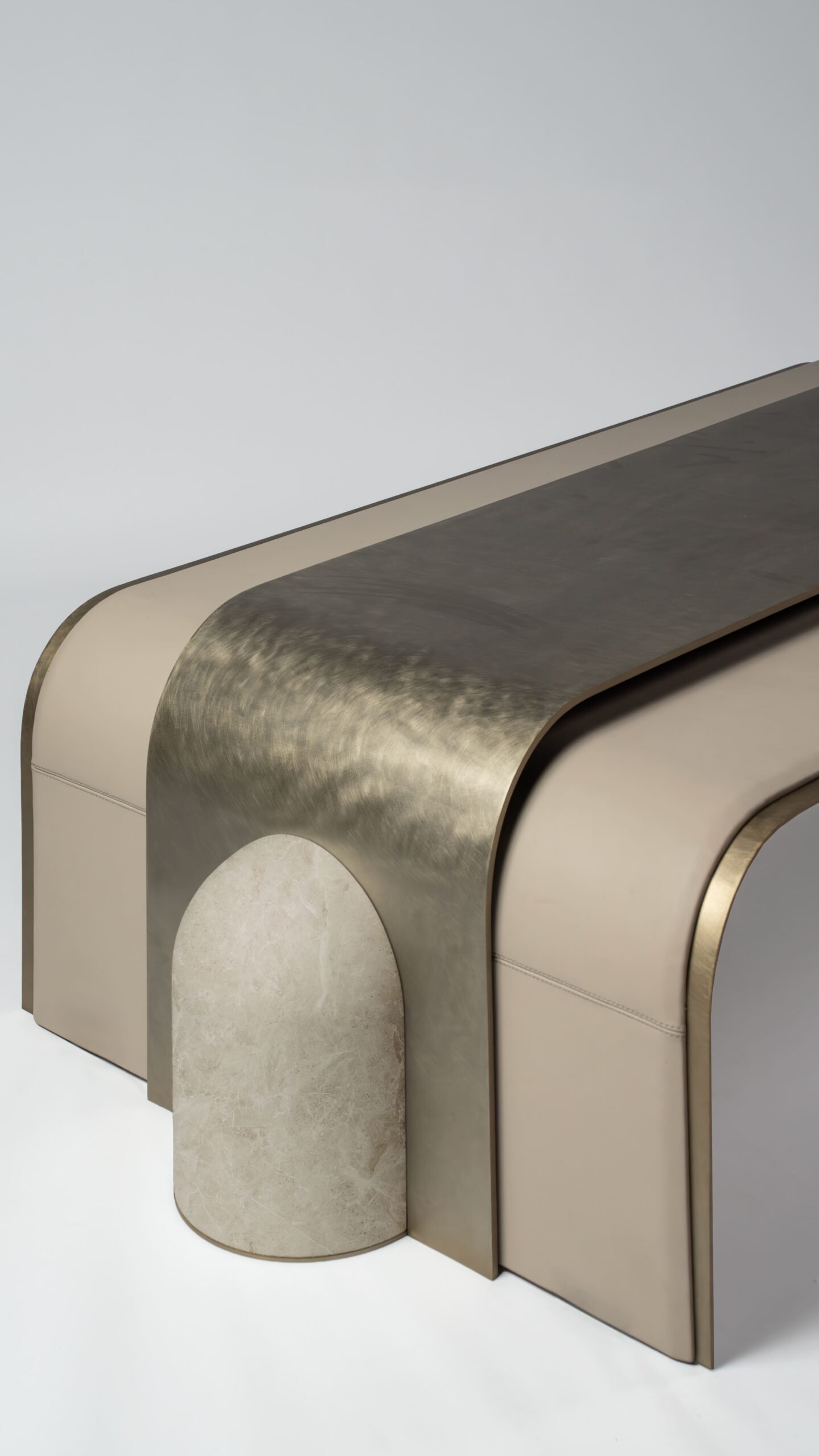 Arcora Center Table — gallery image 1